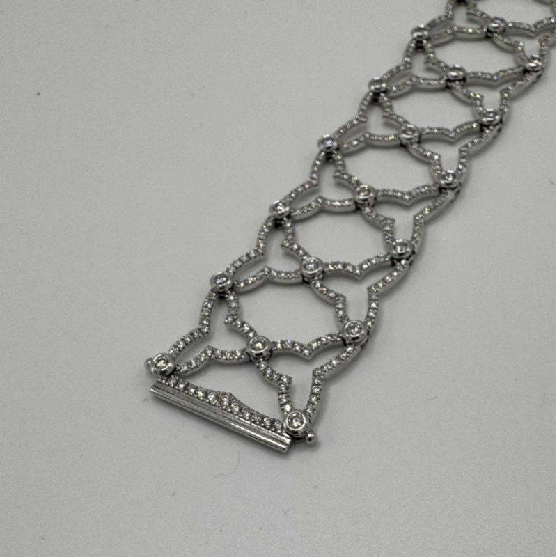 Théo Fennell bracelet in 18-carat white gold set with diamonds