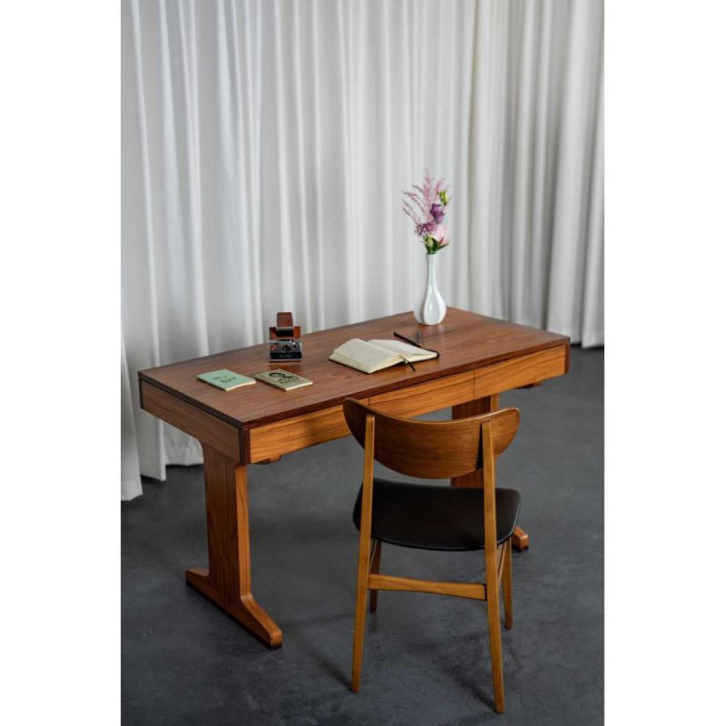 Bureau Mid Century, placage palissandre, 3 tiroirs, Italie ca 1950