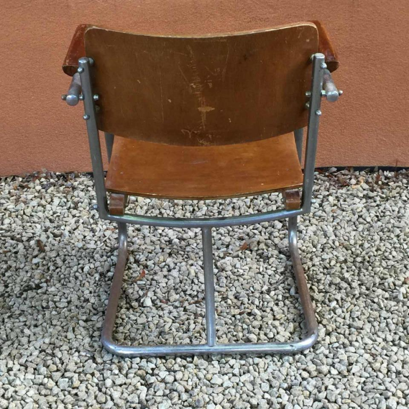 Fauteuil moderniste style Marcel Breuer, contre-plaqué, tubes acier vissés, 1930