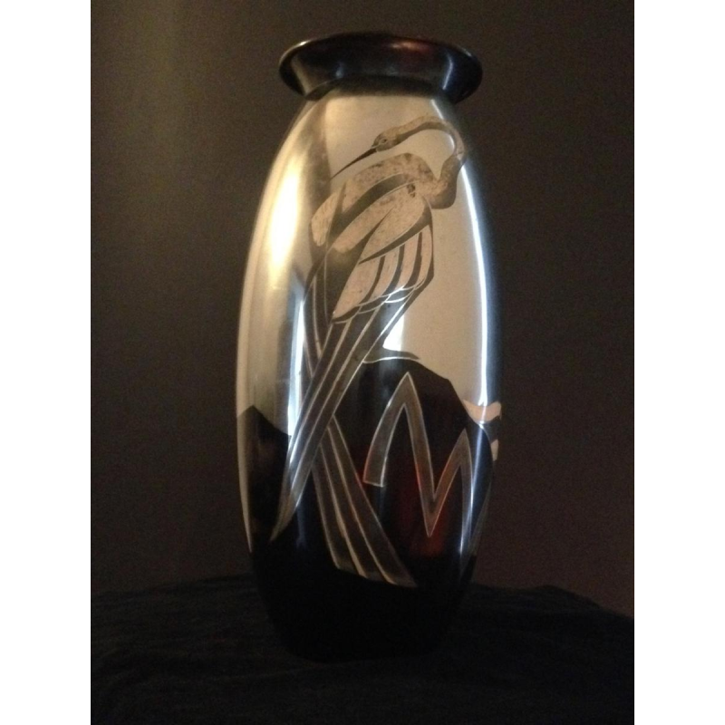 Lucien Gerfaux, vase Art Déco en dinanderie, décor animalier au héron 1930