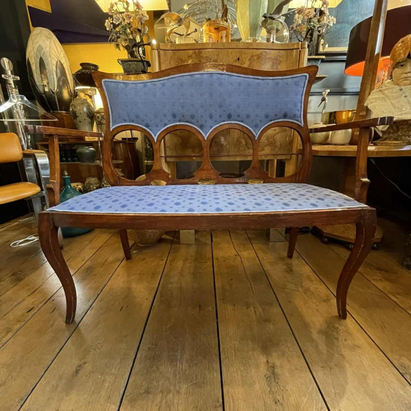 Complete Living Room Art Nouveau Set Salon, 1 Sofa + 2 Armchairs + 2 Chairs, ca 1900