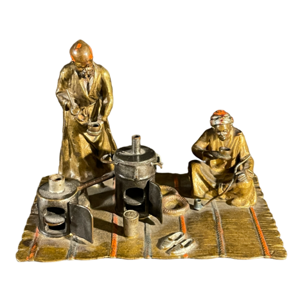 Vienna bronze orientalist Arabist sculpture "The Arab tea sellers", ca 1890