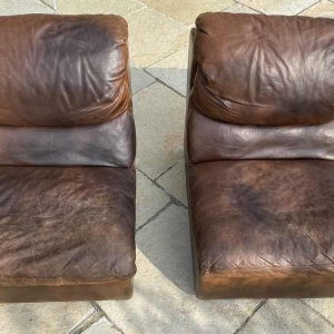 DE SEDE, Paar vintage lederen fauteuils / haardstoelen / clubs, jaren 70