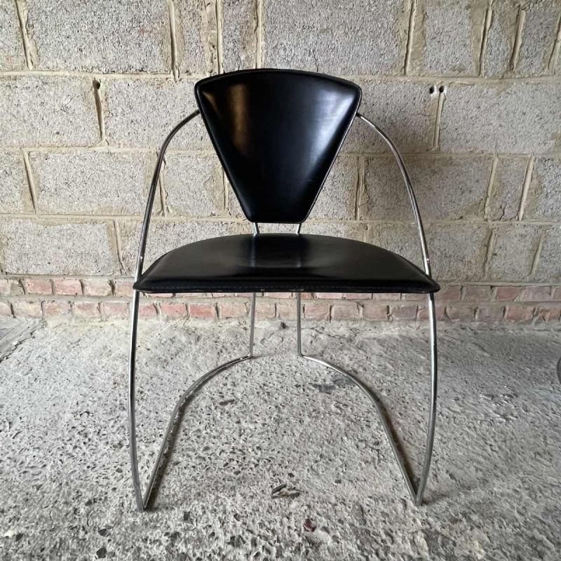 Set de 4 chaises vintage, acier chromé & skaï noir, Design italien 80s