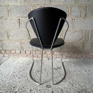 Set de 4 chaises vintage, acier chromé & skaï noir, Design italien 80s