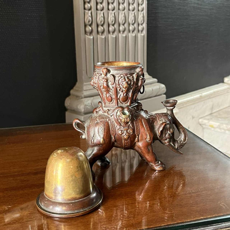Aziatische bronzen wierookbrander, olifant sculptuur, vroeg 19e eeuw