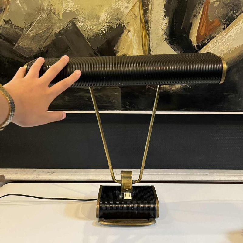 EILEEN GRAY / JUMO N71 Tafel- of bureaulamp (goud & zwart), modernistisch ontwerp, ca 1945