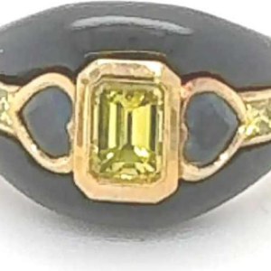 Geelgouden ring met onyx, diamanten en saffier