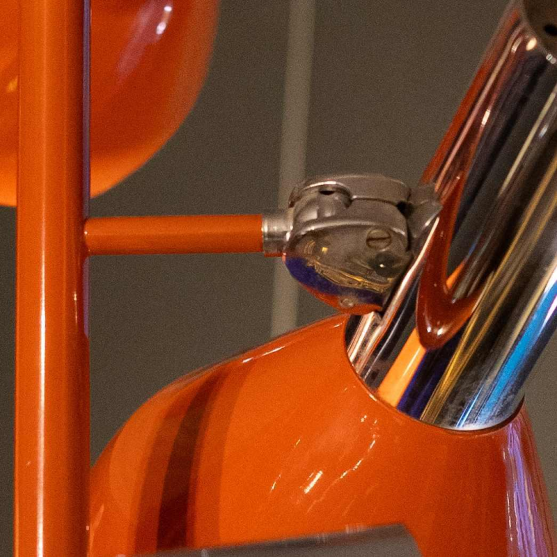 Suspension vintage 4 spots / lustre orientable, acier chromé & laqué orange, Design Space Age, ca 1970