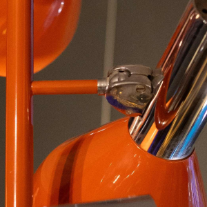 Suspension vintage 4 spots / lustre orientable, acier chromé & laqué orange, Design Space Age, ca 1970