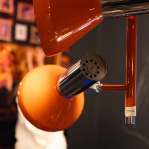 Suspension vintage 4 spots / lustre orientable, acier chromé & laqué orange, Design Space Age, ca 1970