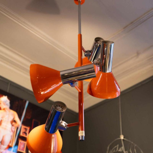 Suspension vintage 4 spots / lustre orientable, acier chromé & laqué orange, Design Space Age, ca 1970