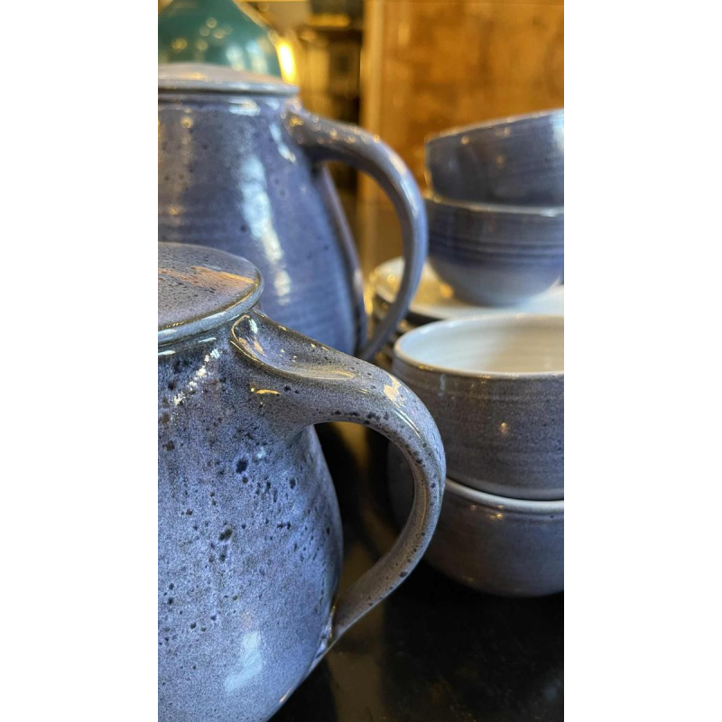 Bernard Thiran, compleet blauw geglazuurd keramisch koffieservies voor 6 pers, puur ontwerp ca 1970