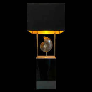 MAISON JANSEN (attr) lampe 'Ammonite' 102cm, laiton dore´ et bois laque´ noir, Hollywood Regency ca 1970