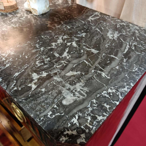 Secrétaire à abattant marqueté de style Louis XVI, époque XIXe s