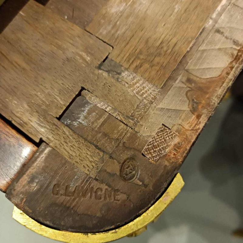 Commode Transition Louis XV - Louis XVI estampille G.Lavigne- Marbre Sarrancolin