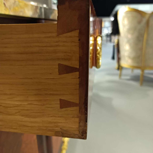 Commode Transition Louis XV - Louis XVI estampille G.Lavigne- Marbre Sarrancolin