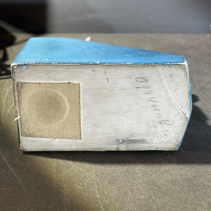 Asymmetrische Art Deco boekensteunen, Schotse Terrier hond en kat, wit blauw chroom, keramiek, ca 1930