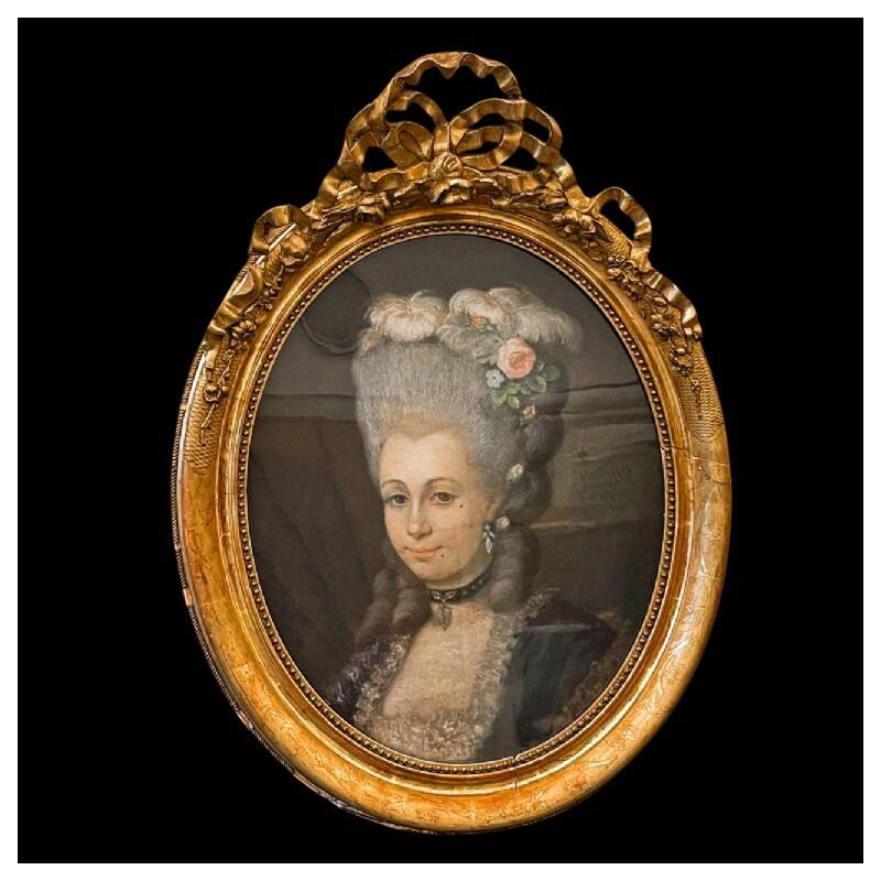Elegante vrouw in een poef hoofdtooi versierd met bloemen en veren' schilderij pastel op papier, 18e eeuw