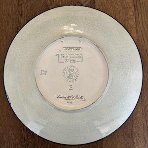 Emaux de Longwy Minivets d'Asie cloisonné enamel dish representing 2 birds & foliage