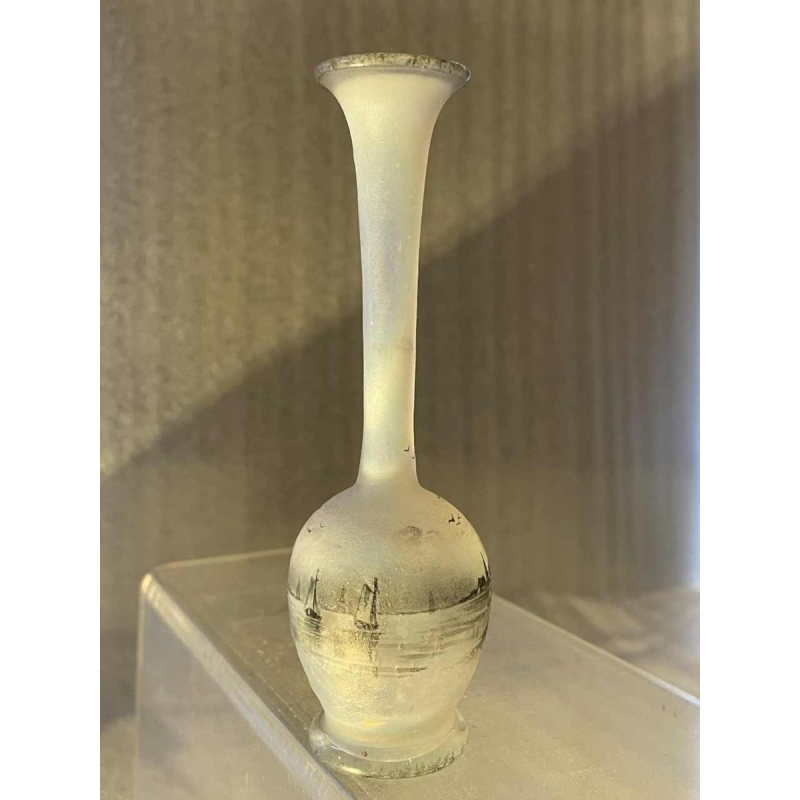 Daum soliflore vase in opalescent glass with grisaille decoration of a lakeside landscape