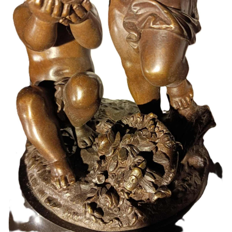 Jean-Baptiste REVILLON, pendule Napoléon III avec groupe de putti en bronze, XIXe s