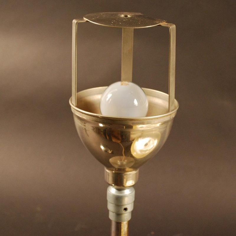 Art Deco table lamp in metal and opaline glass - circa 1930