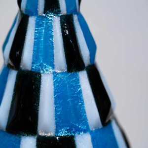 Camille Fauré (Limoges), vase Art Déco à décor émaillé en damier, dinanderie cuivre et argent, ca 1920