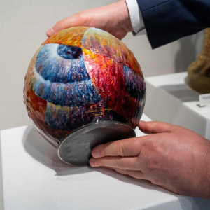 Camille Fauré (Limoges, émailleur Lucie Dadat), vase Art Déco en cuivre argenté émaillé, forme "Marcel", ca 1920