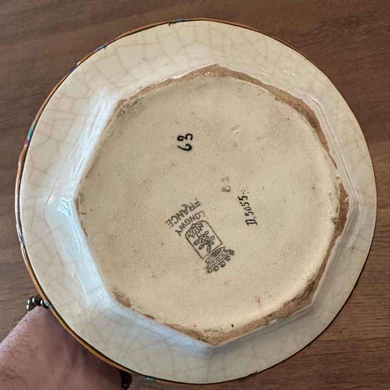 Emaux de Longwy, Art Deco toupie vaas met zuivere lijnen, mooi fries, cloisonné email