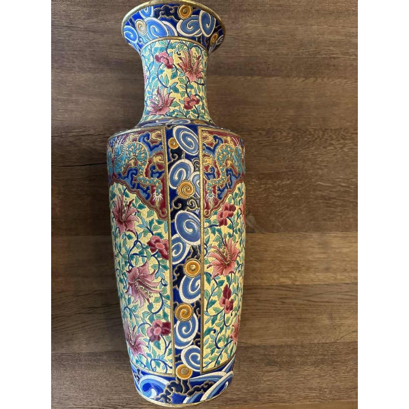 Emaux de Longwy, grote geëmailleerde Art Deco vaas met Japanse florale decor