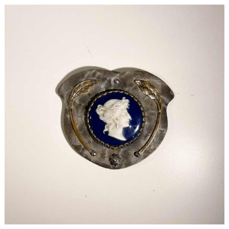 Belt buckle, cameo portrait of a lady in profile, silver-plated brass, enamelled porcelain, 19th c