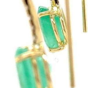 Earrings, yellow gold with emeralds and diamonds