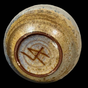 Antonio Lampecco, vase ovoïde en céramique gris moucheté beige