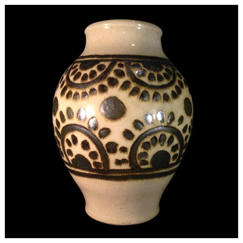 Eugene Paulus, vase africaniste Art Déco, Grès de Bouffioulx CHATELET, 1927