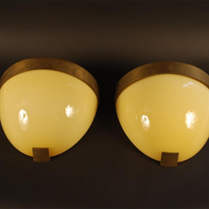 Jozé Ten Have, 6 grandes appliques Modernistes Style Art Déco, Laiton & Opaline