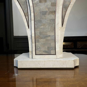 MAITLAND SMITH (USA) Hollywood Regency lamp base in tessellated stone & brass inlay, ca 1970