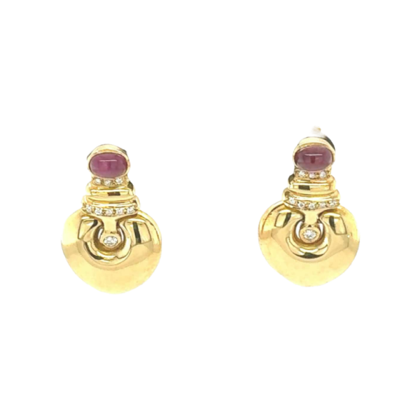 Paire de boucles d'oreilles en or Jaune, diamants et rubis