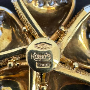 Bloem' hanger in tweekleurig goud met diamanten