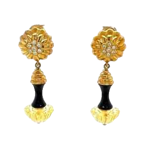 Pair of 18k yellow gold earrings with diamonds and black onyx