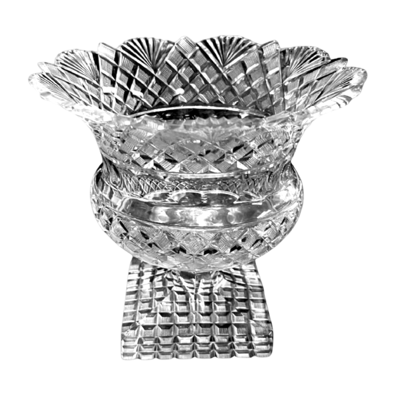 Val Saint Lambert, grande coupe / drageoir sur pied en cristal richement taillé, style Vonèche, 19ème siècle