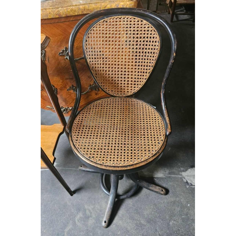 Thonet, verstelbare draaistoel van gebogen hout, ca 1900