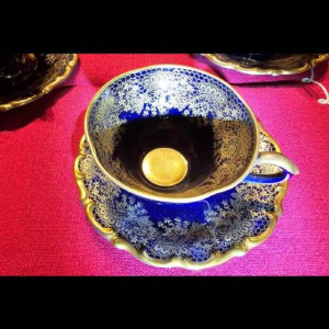 Linder Kueps Bavaria, 8 tasses et sous tasses en porcelaine 1960.