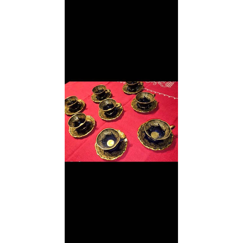 Linder Kueps Bavaria, 8 porcelain cups and saucers 1960.