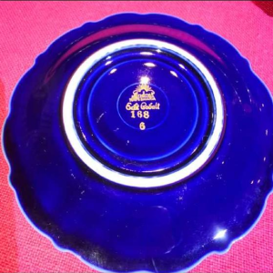 Linder Kueps Bavaria, 8 porcelain cups and saucers 1960.