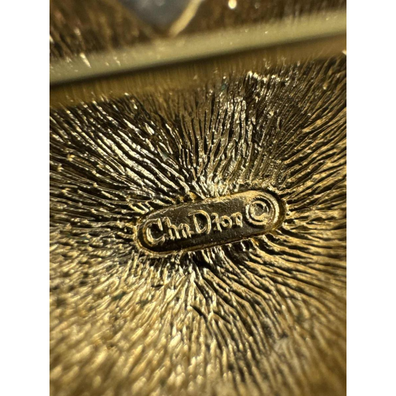 Christian Dior, broche 'coeur' métal doré et cristaux Swarovski, fin XXe s