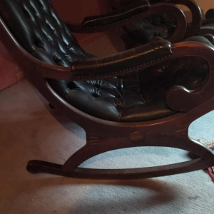 Chesterfield 2-seater sofa and 2 Rocking Chairs, ca 1960