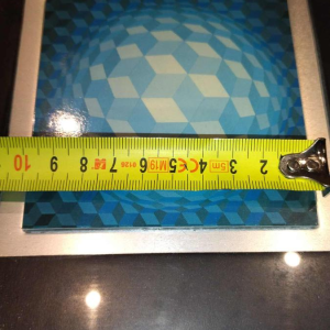 VICTOR VASARELY, oeuvre Op'Art fixée sur plexiglas