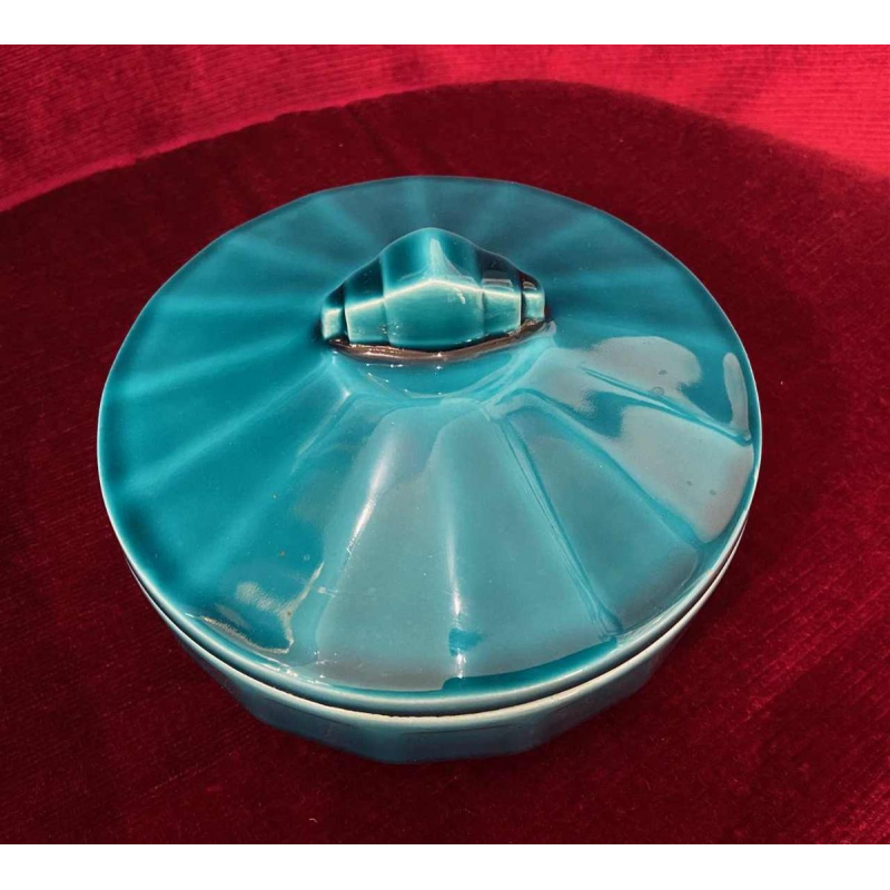 Paul MILET (1870-1950) - SEVRES - Candy box