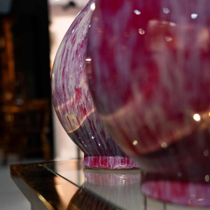 Paar tulpenvaas, China, 19e eeuw, ossenbloedrood